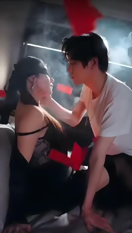 疯狂姐妹花&野风吻蔷薇&玉树庭花 (全集) 擦边剧 | 短剧