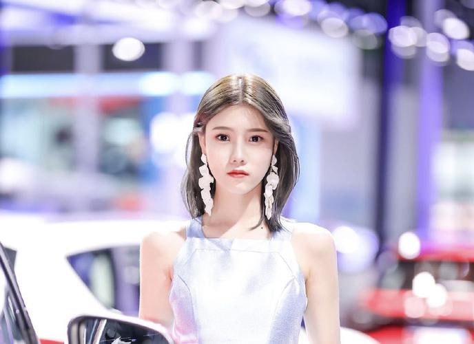 成都车展超美车模视频  3V