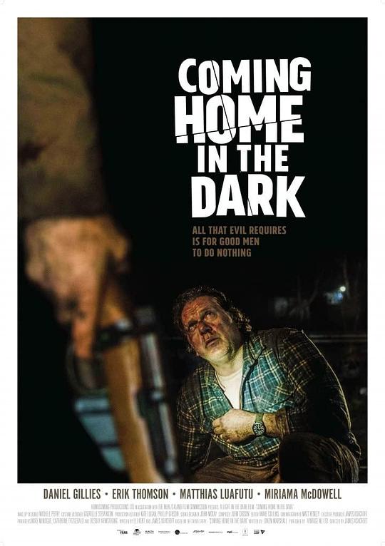 在黑暗中回家 Coming Home in the Dark (2021) 1080p 原盘Remux 【24.52GB】已刮削